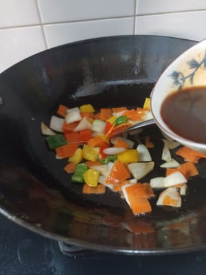Tambahkan sauce yang Kita bikin tadi dan