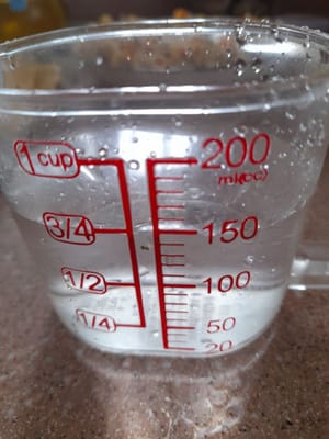 毫升水
