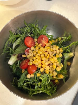 In a large mixing bowl, add in tomatoes, seared corns and salad sauce. Mix well