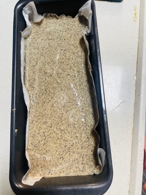 Vierta la pasta licuada en un recipiente, colóquela en una olla y cocínela al vapor sobre agua. Cocine al vapor durante 30 minutos después de que el agua hierva, luego apague el fuego y deje reposar otros 5 minutos.