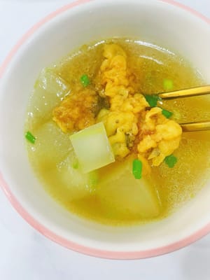 쓰촨과 충칭 특선 바삭한 돼지고기