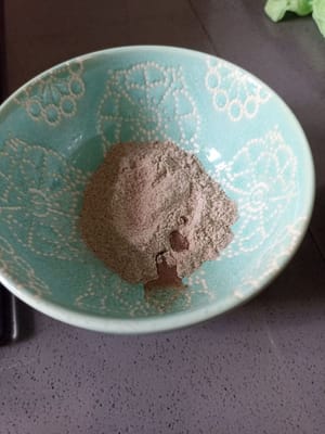 Preparare 20 g di farina di lievito