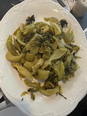 撈起酸菜，備用