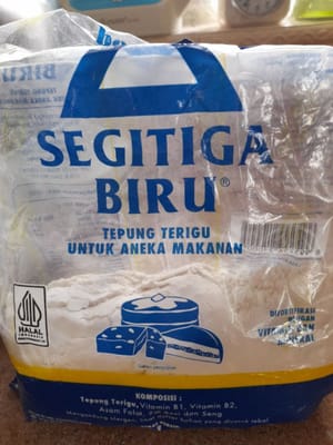 gr ブルートライアングル小麦粉