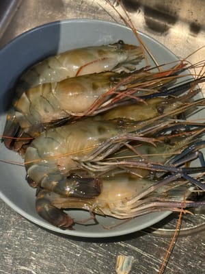 Mezzo chilo di gamberi giganti