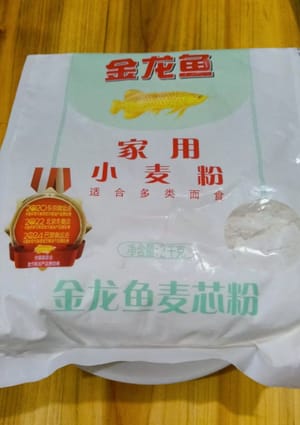 麵粉50克