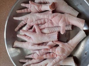 patas de pollo gramos