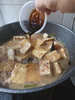 加兩湯匙甜豉油