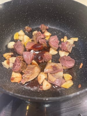 E condire con gli ingredienti elencati. Mescolare bene