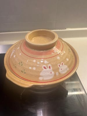 Lasciare sobbollire a fuoco medio per circa 15 minuti. Dopodiché, spegnere il fuoco e lasciare riposare per altri 5 minuti