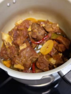 Aromanya langsung tercium begitu Anda membuka tutupnya.