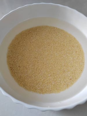 50克小米先泡80度水两小时
