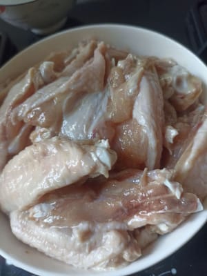 腌制并静置后，我在这里静置最多 2 小时