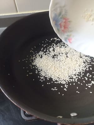 ajouter des graines de sésame