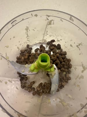 Tritare anche i fagioli neri fermentati