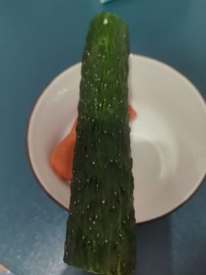 cetriolo (quanto basta)