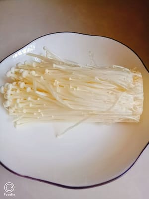 200g Enoki-Pilze