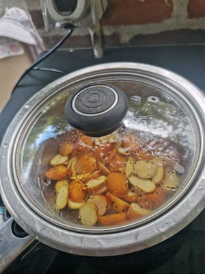 Faites ensuite bouillir les châtaignes chinoises pendant 15 minutes.