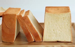 Deux tranches de pain grillé