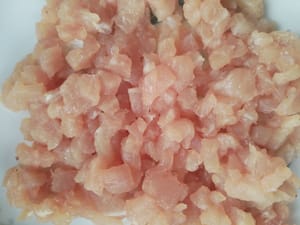 裡肌肉改成丁。
