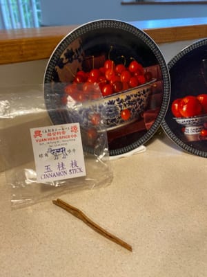 シナモンスティックの小片
