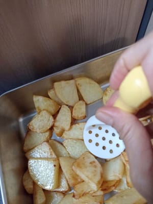 Schiacciamo le patatine fritte