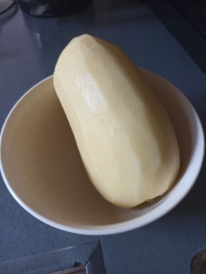 sbucciare le patate