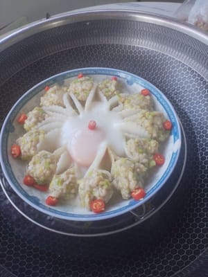 起鍋加水上架蒸