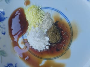 1 tablespoon oyster sauce, 2 tablespoons starch, 1 teaspoon pepper, 1 teaspoon Sichuan peppercorns, 1 teaspoon chicken stock, 1 tablespoon soy sauce, and salt to taste