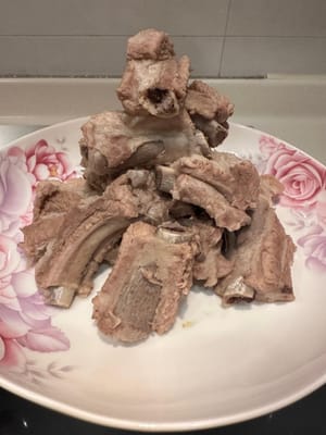 Disposez les côtes en forme de volcan.