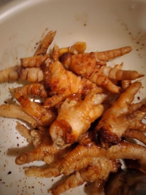 Marinate the chicken feet with soya sauce and black pepper for about 15 mins or longer