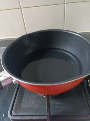 Erhitzen Sie das Wasser