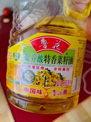 菜籽油三湯匙