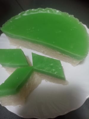 찹쌀떡을 조각내어 먹으면 됩니다.