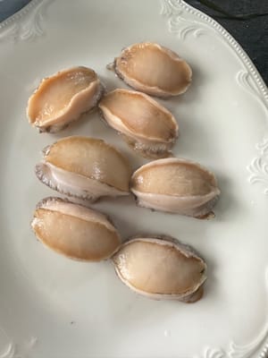 鲍鱼斜切十字花刀