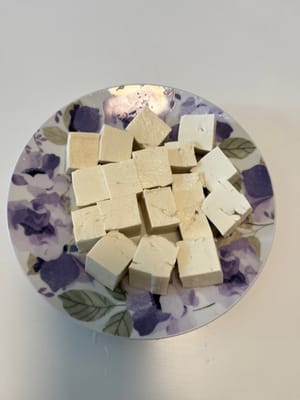 Tofu a dadini