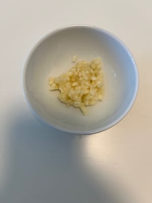 蒜頭剁碎