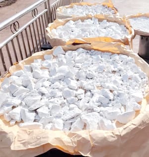 サツマイモ粉または米粉300g