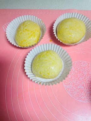 olesi dengan olesan telur