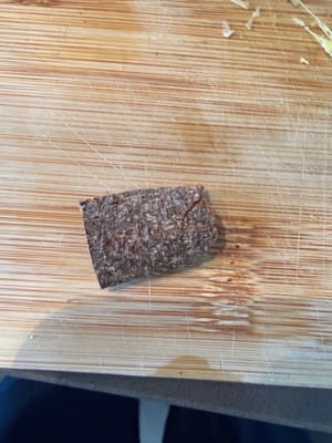 Half a cinnamon stick