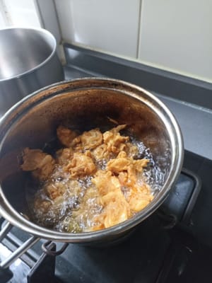 Laisser reposer quelques secondes jusqu'à ce que la mousse réduise puis