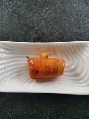 articolazione del dito alla curcuma