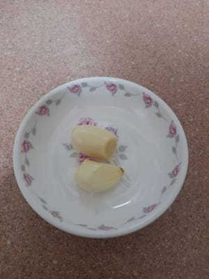 2 spicchi d'aglio