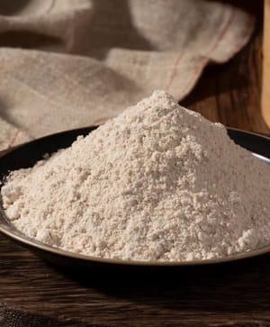 20g tepung terigu utuh