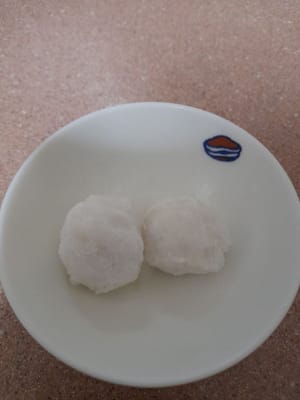 semillas de albóndigas de pescado
