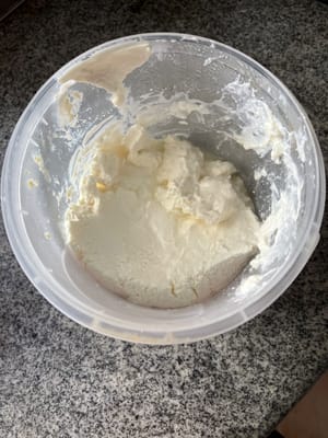 自家製ギリシャヨーグルト